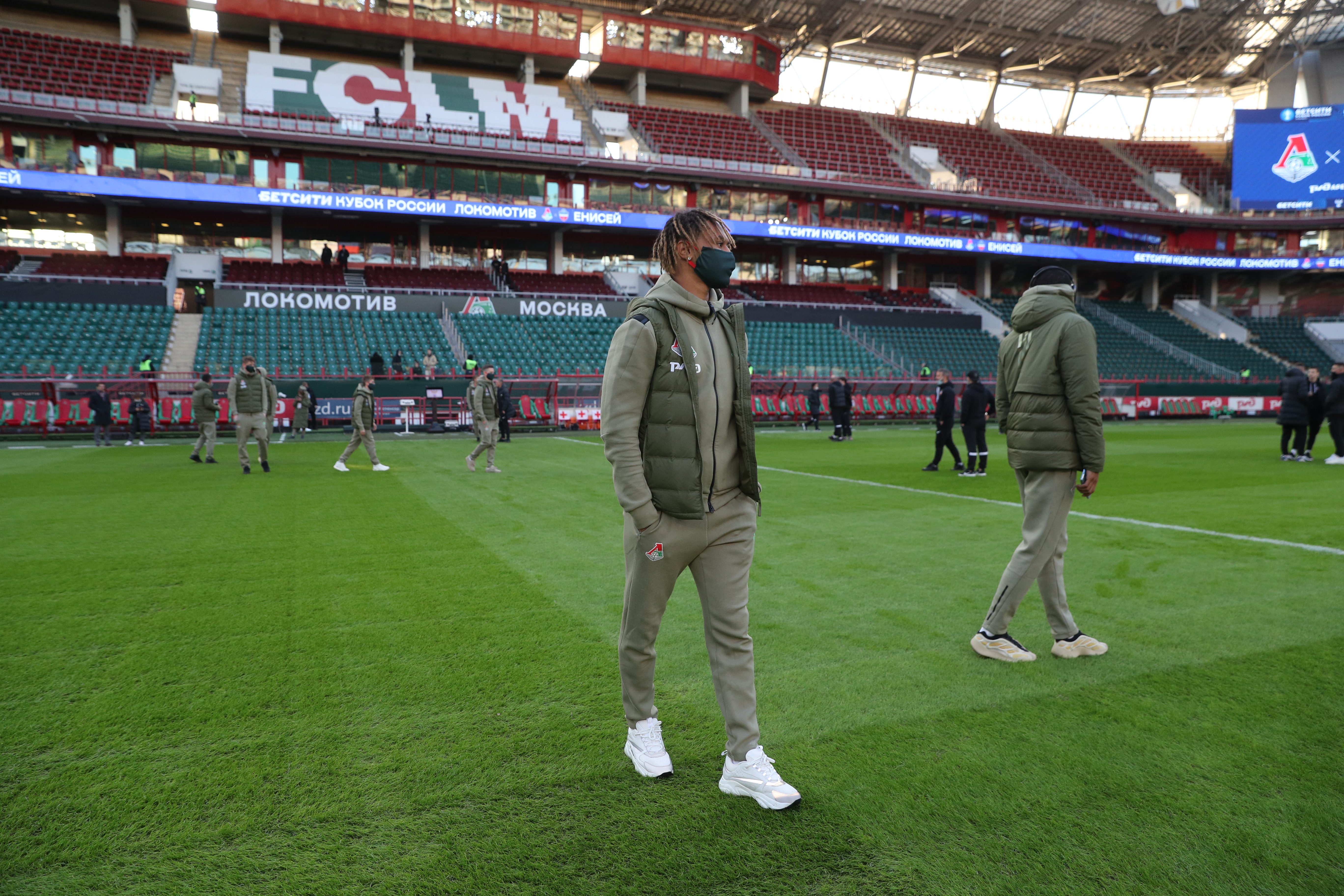 Енисей украина. Футбол россии. Ян ерещенко енисей. Лфк локомотив. Даниил енисей стм.