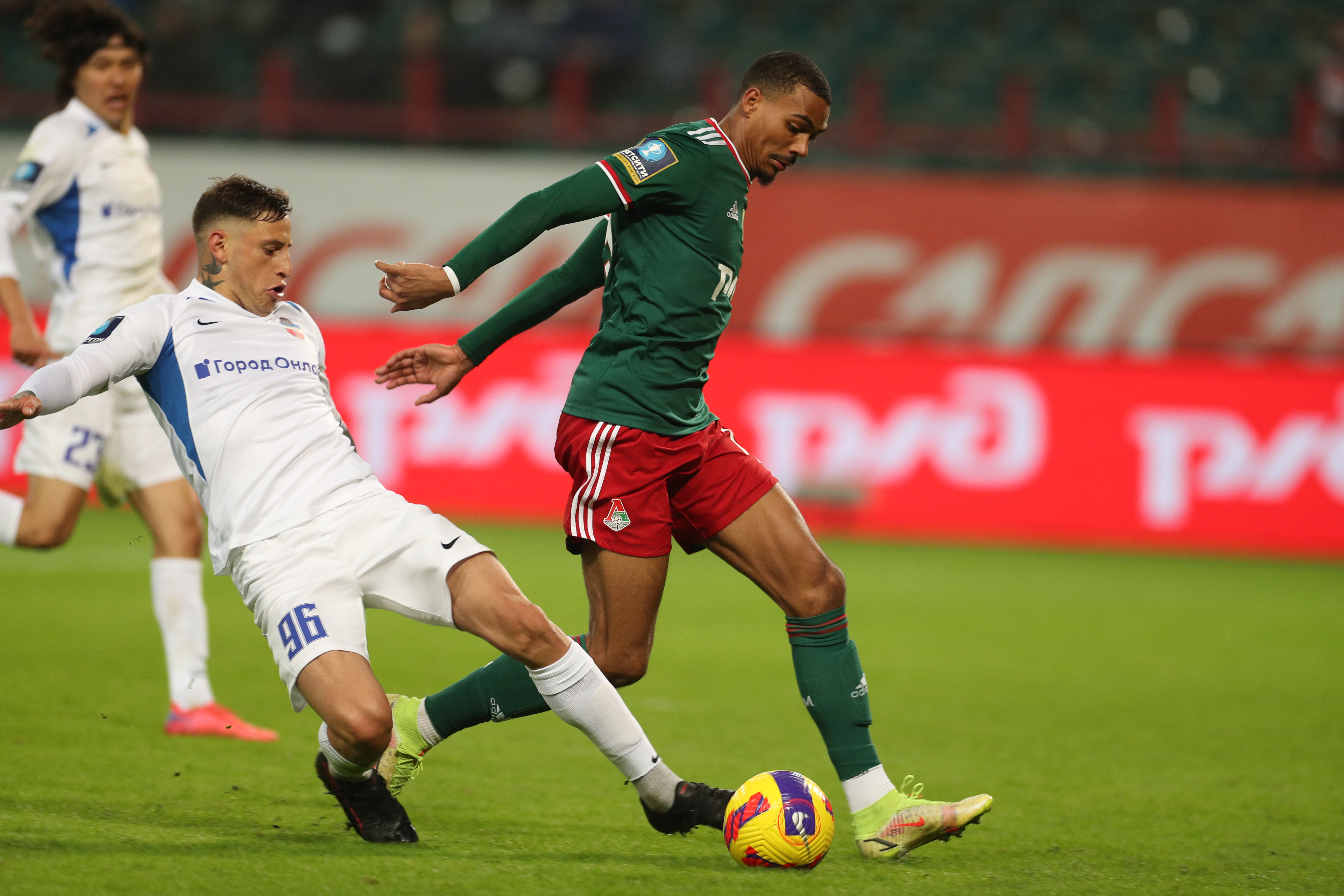 Локо, красноярск. Енисей стм 2010. Фото с матча локомотив енисей. Енисей репортаж. Локомотив москва 2019.