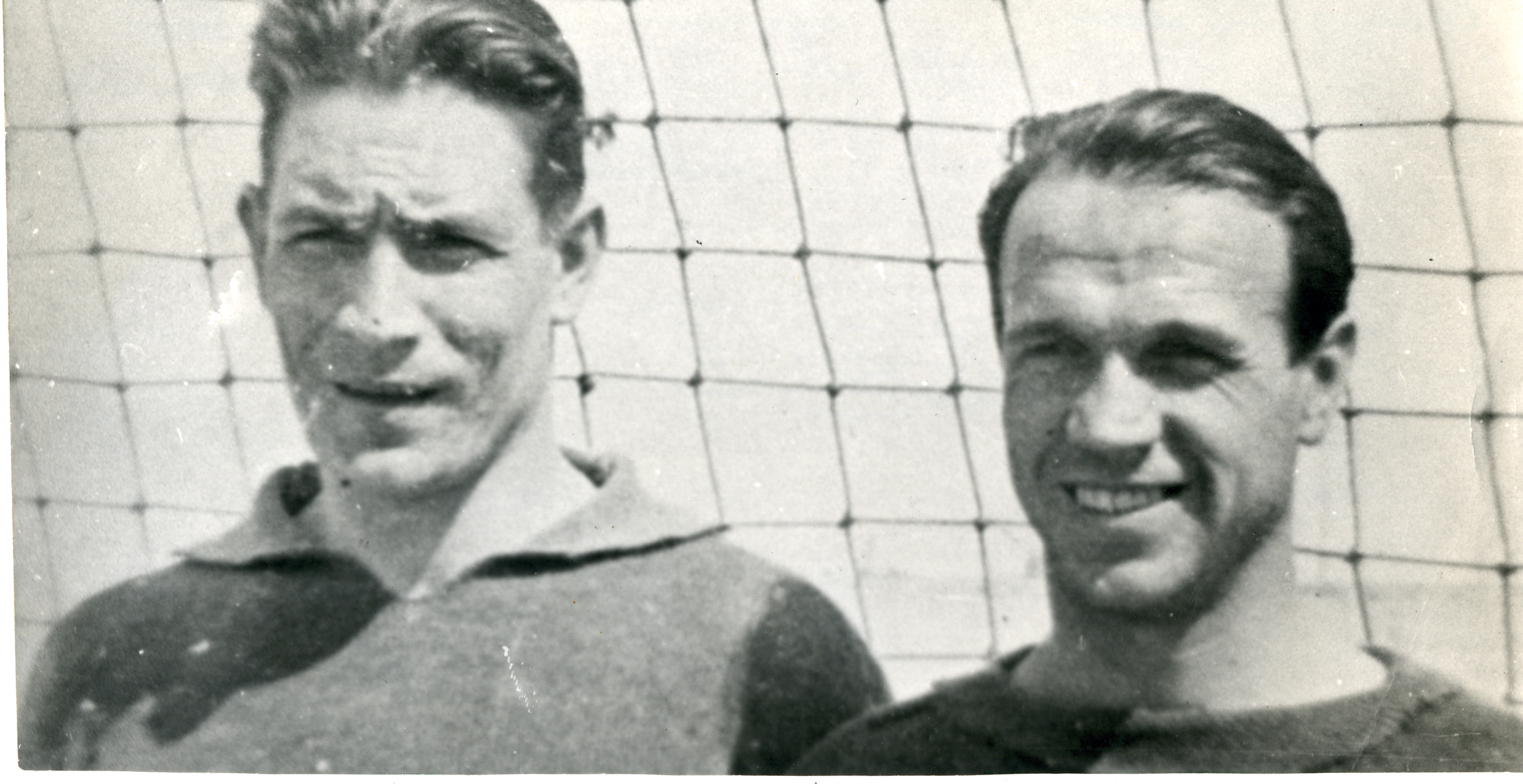 Великие вратари: Николай Разумовский и Валентин Гранаткин (справа)