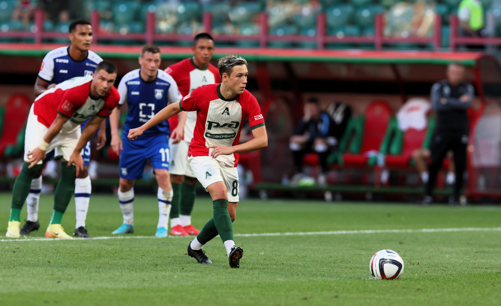 Батраков хладнокровен с пенальти.JPG