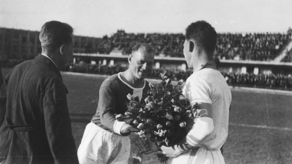 Первый матч «Локомотива». 1936 год.png