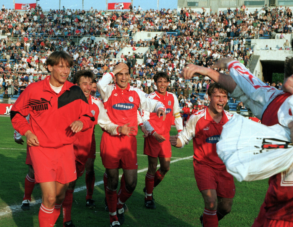 Победа в Кубке (1996).jpg