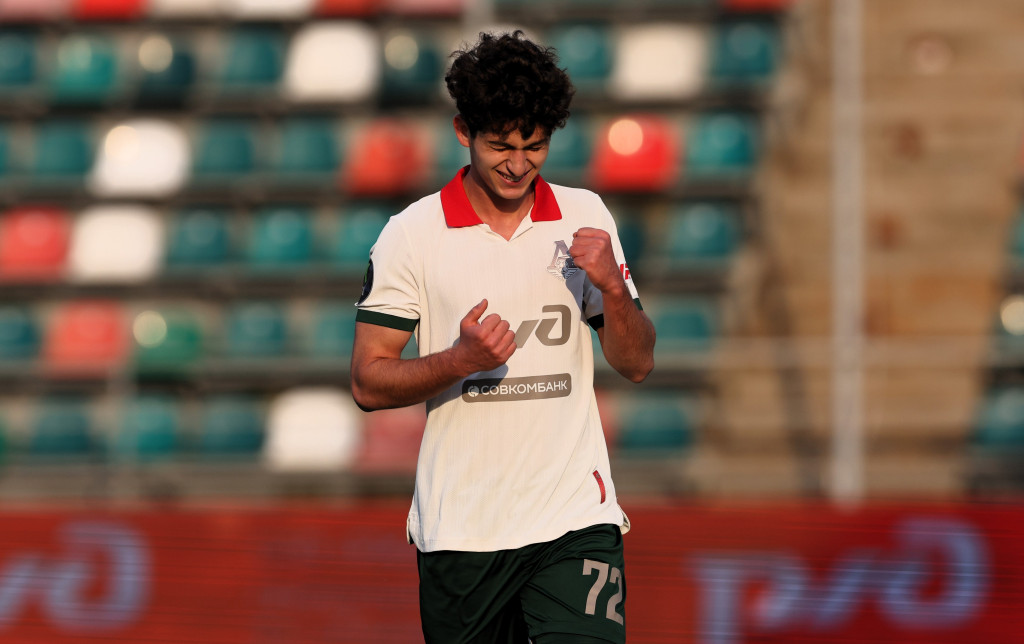 Дебютный гол Ераносяна.JPG