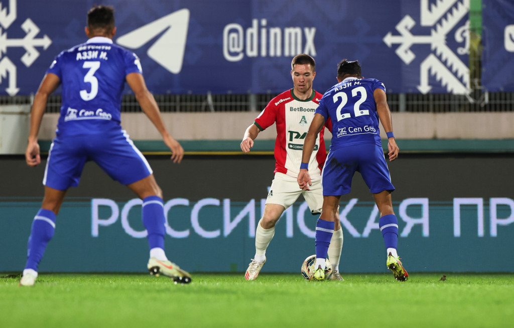 Руденко в игре против динамовцев.JPG