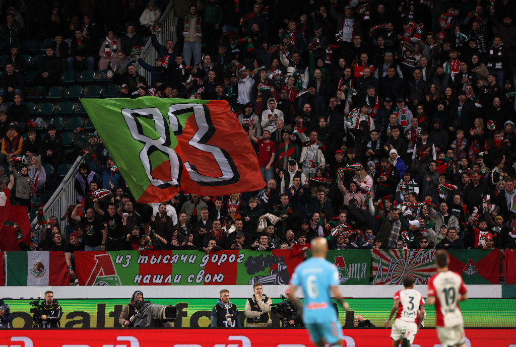 Болельщики на игре с «Зенитом».JPG