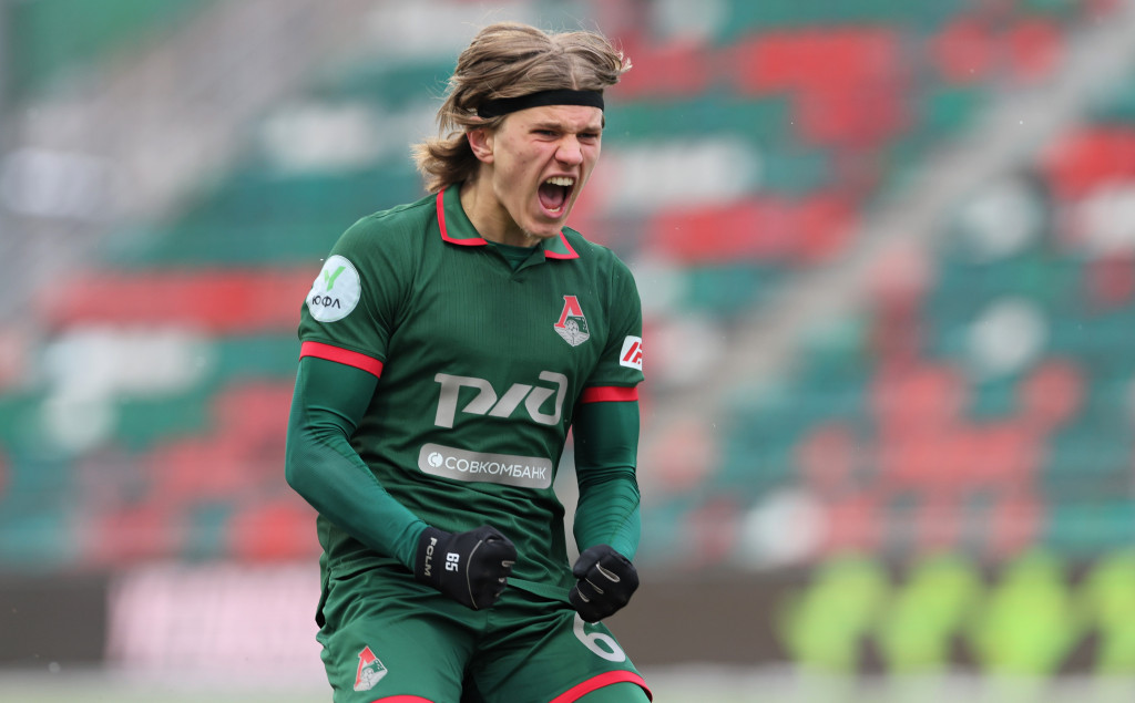 Артём Сёмин и его великолепный гол.JPG