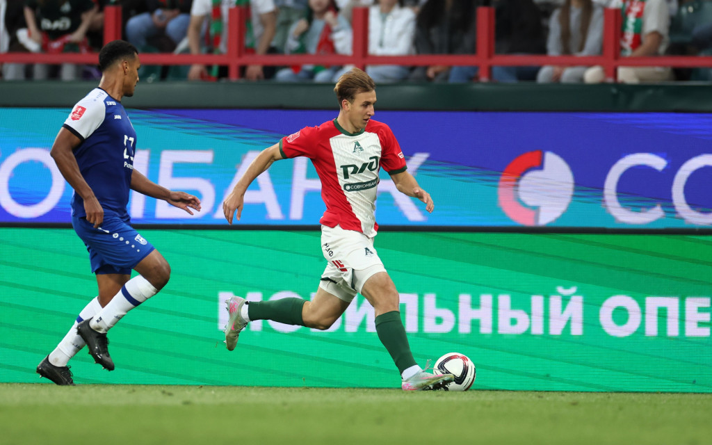 Дебют Руслана Мялковского за «Локомотив».JPG