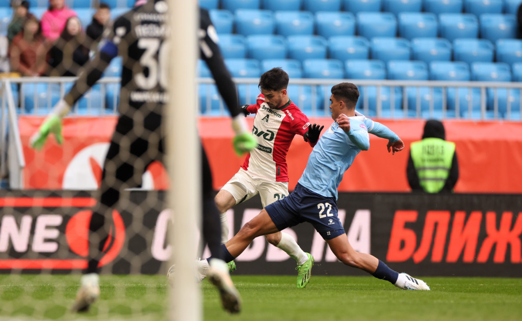 Пруцев в атаке.JPG