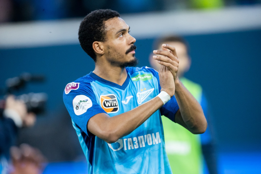 1052394_sPICT.jpg 1052394_sPICT.jpg