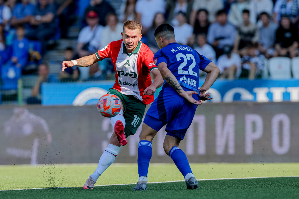 Дмитрий Воробьёв. Обводящий удар.jpg