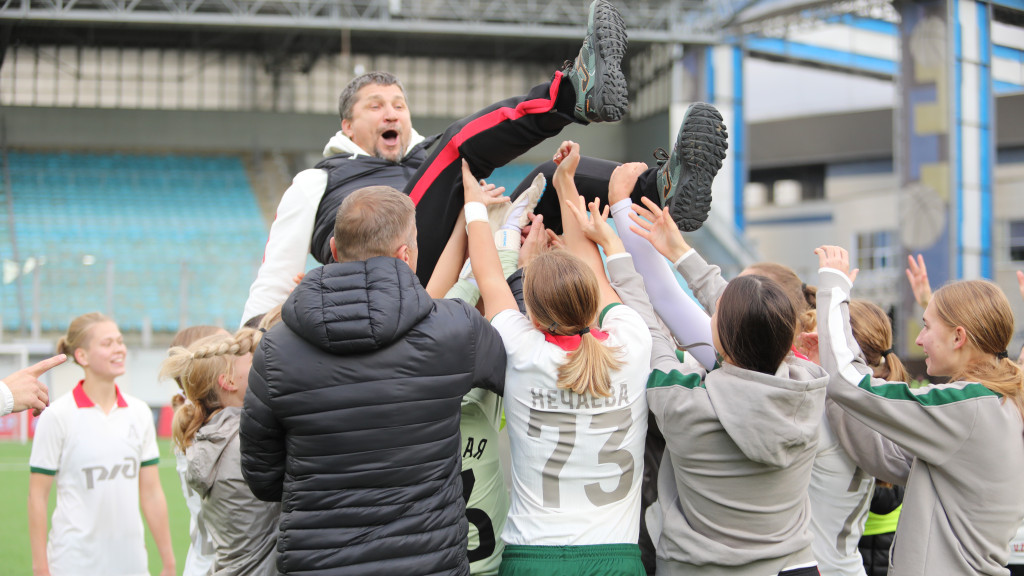 2F8A1645.JPG 2F8A1645.JPG