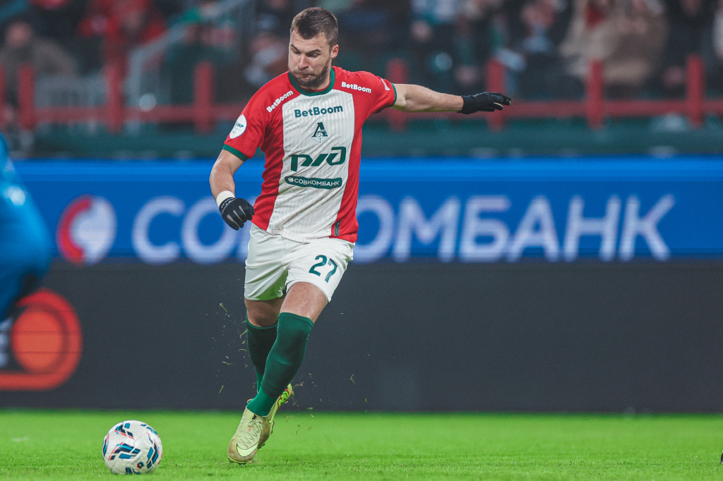 Николай Комличенко.jpg Николай Комличенко.jpg