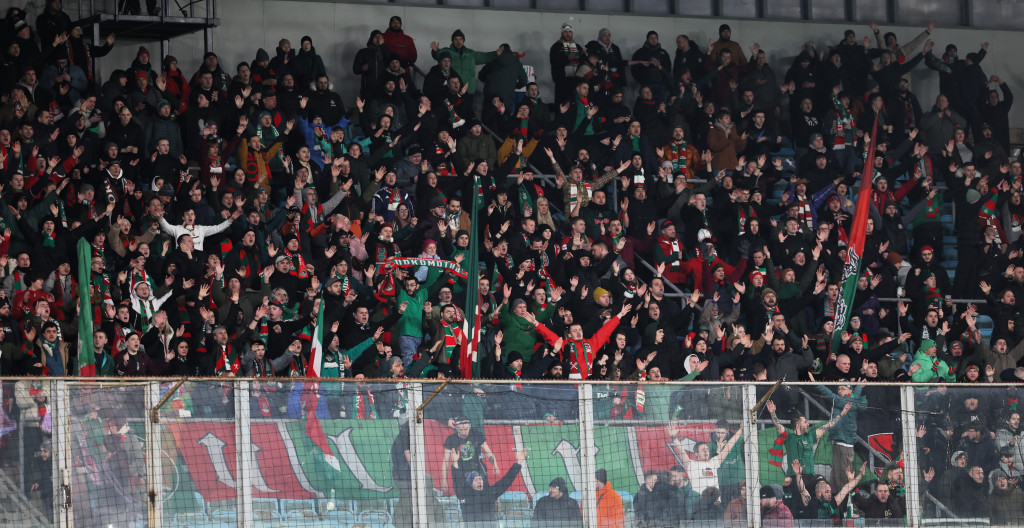 Болельщики «Локо» в Химках.JPG