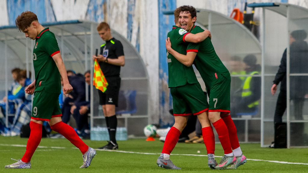 2F8A4389-22.jpg 2F8A4389-22.jpg