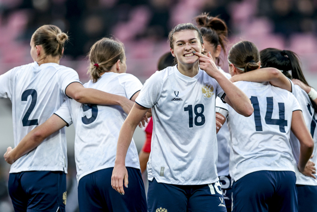 MSH26038.jpg MSH26038.jpg