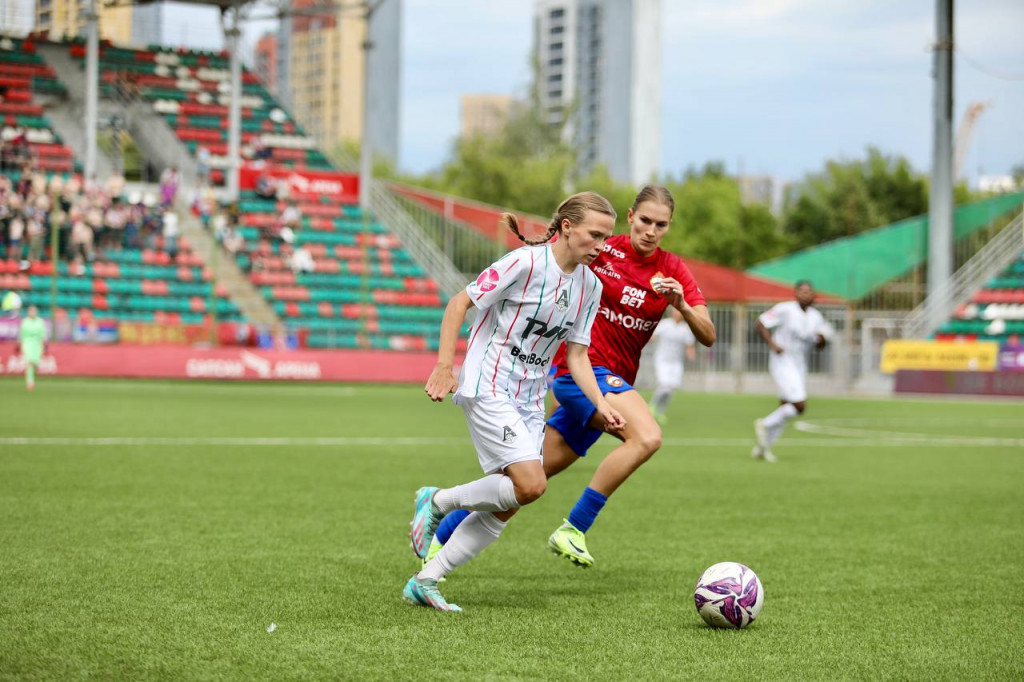 photo_5465631877898564394_y.jpg photo_5465631877898564394_y.jpg