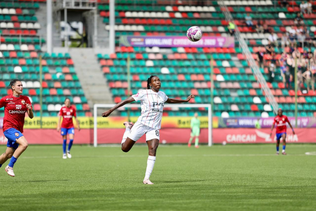 photo_5465631877898564400_y.jpg photo_5465631877898564400_y.jpg