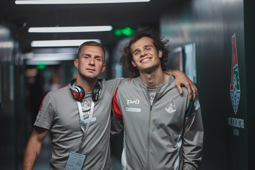 Баринов и Карпукас.jpg Баринов и Карпукас.jpg