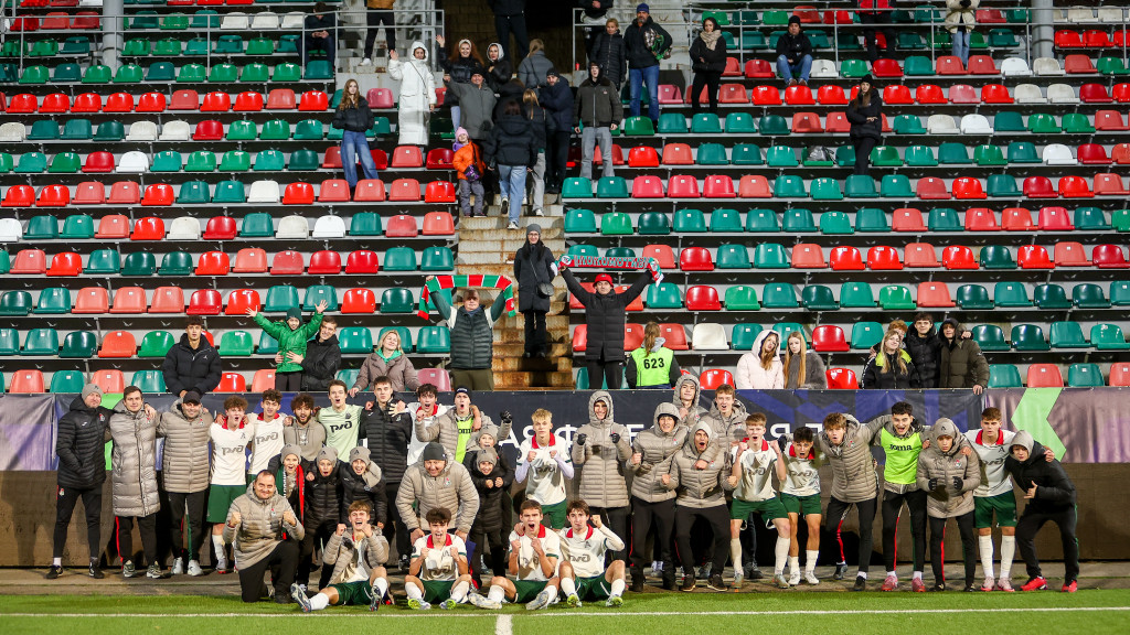 064A4830.JPG 064A4830.JPG