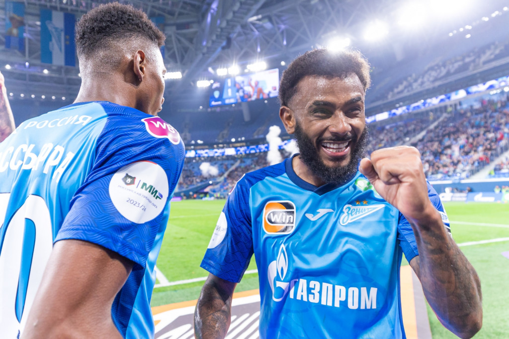 1043790_sPICT.jpg 1043790_sPICT.jpg