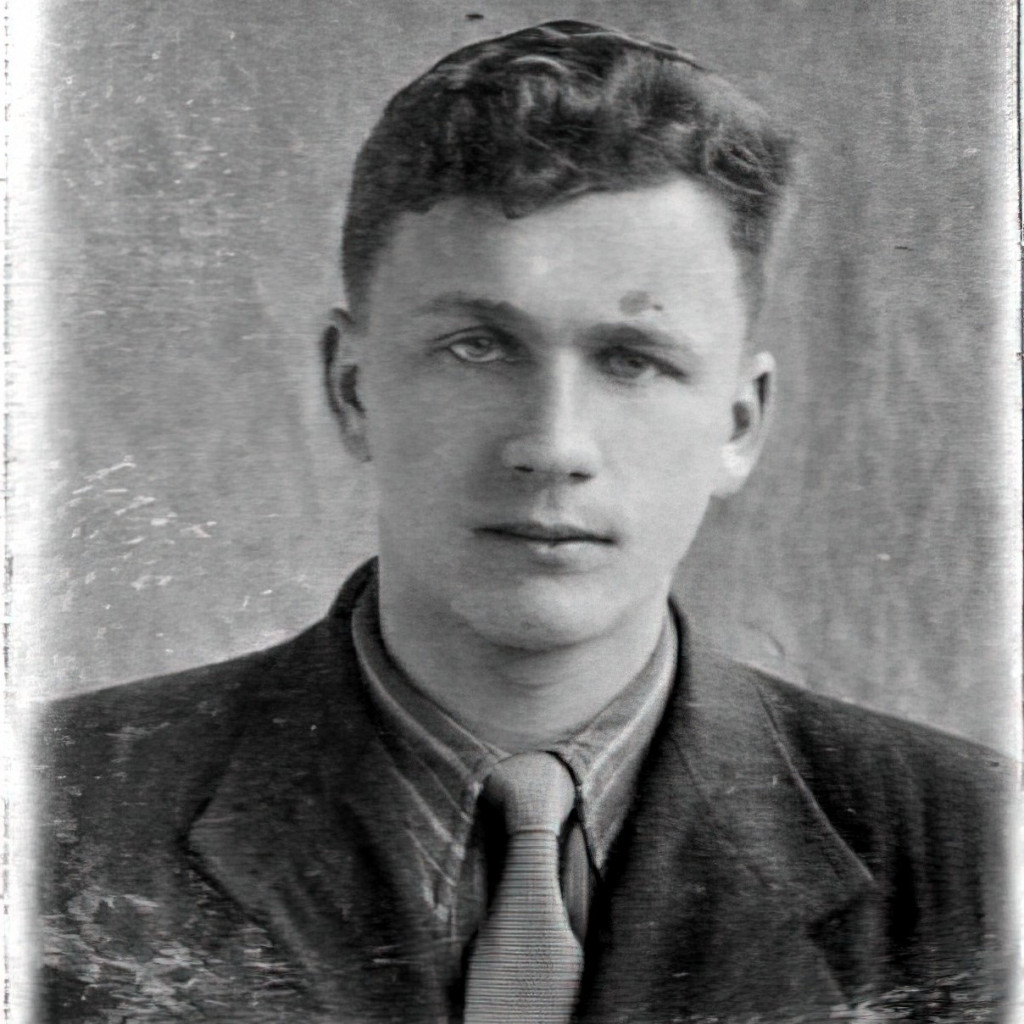В.Разумовский.jpg В.Разумовский.jpg