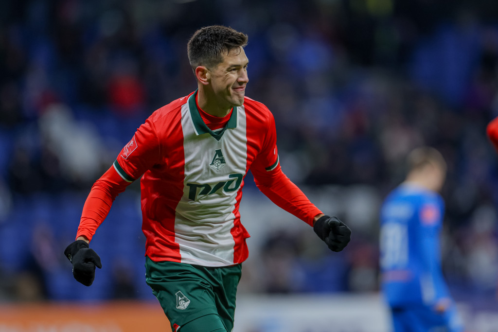 Эмоции Монтеса после гола.jpg