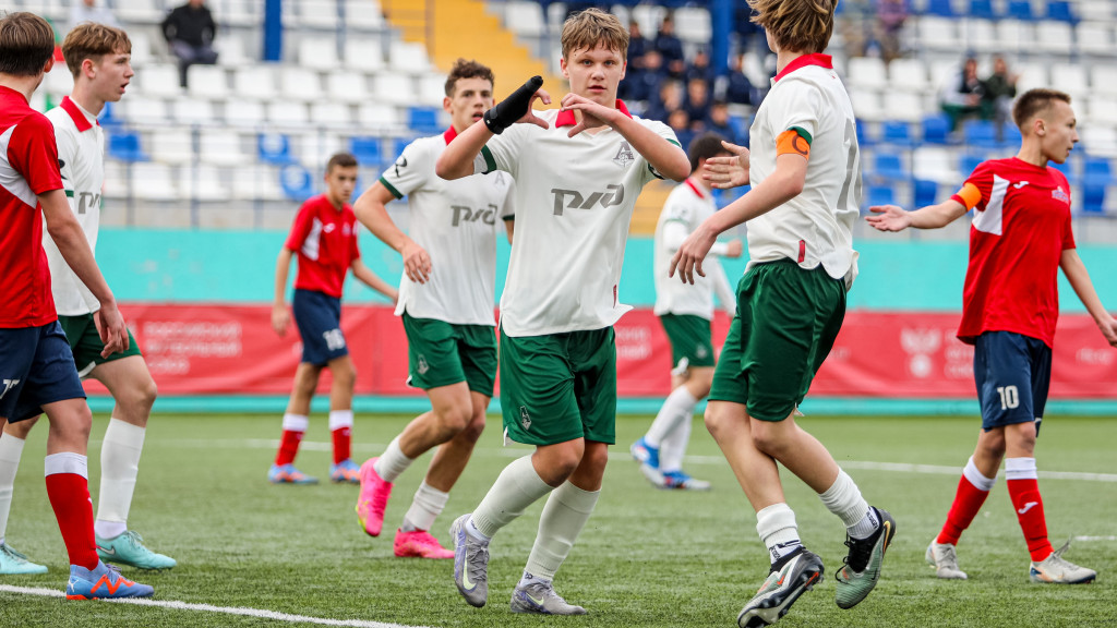 2F8A5067-27 copy.jpg