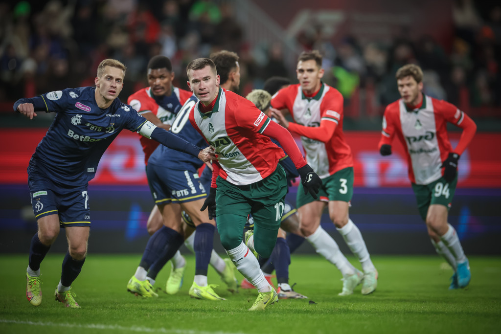 Дмитрий Воробьёв перед голом в ворота «Динамо» М.jpg