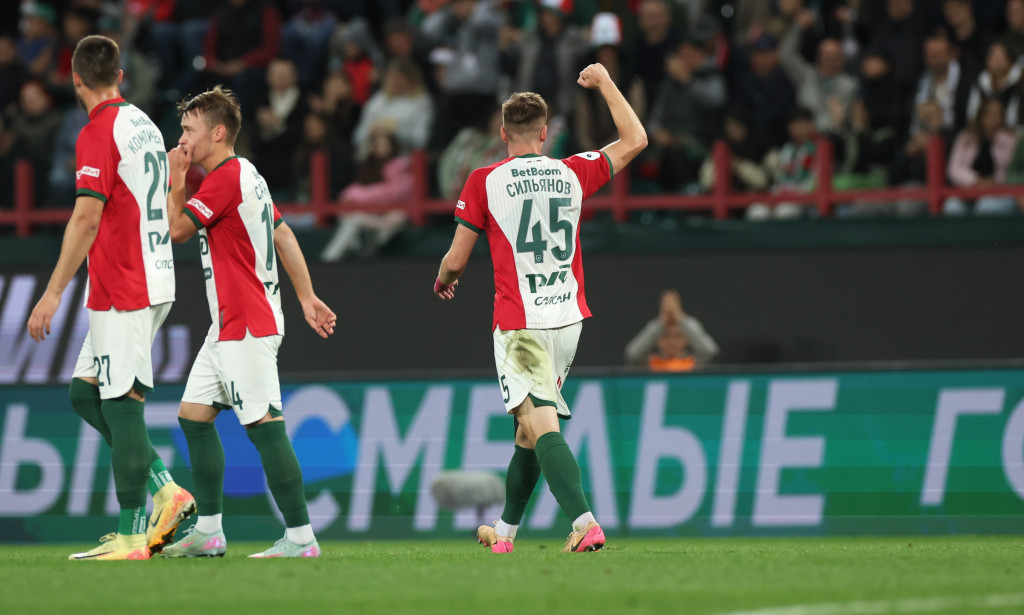 Сильянов отличился в матче против «Ростова».JPG